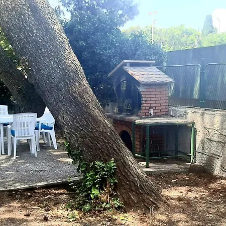 Old Captain's - In A Pine Wood By The Sea And Tennis Courts