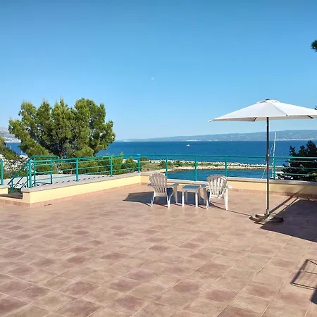 Old Captain's - In A Pine Wood By The Sea And Tennis Courts Appartement