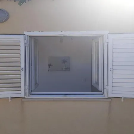 Old Captain's - In A Pine Wood By The Sea And Tennis Courts *