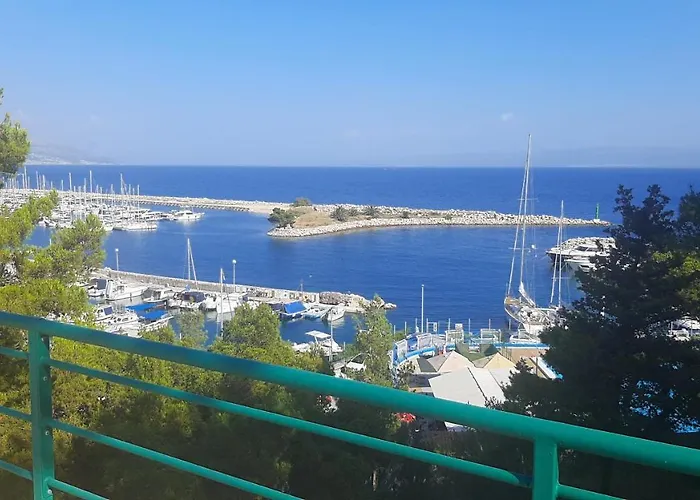 Old Captain's - In A Pine Wood By The Sea And Tennis Courts *